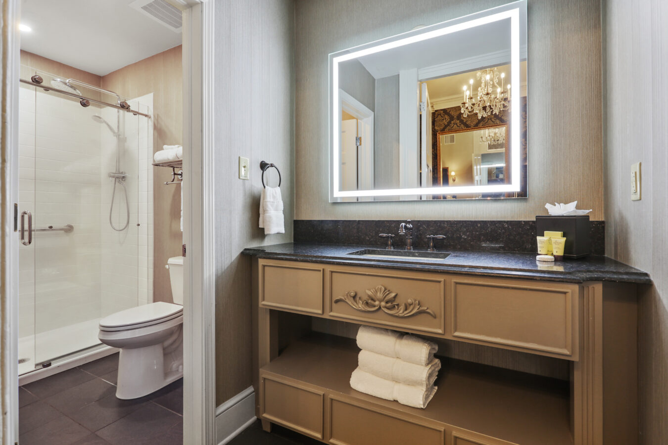 Bathroom Vanity Room